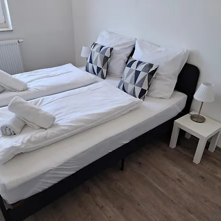 Cityoase Am Koenigsweg, 2 - Wifi, Netflix, Stellplatz Apartment Magdeburg