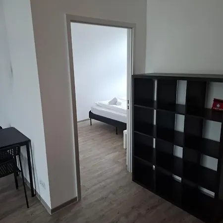 Cityoase Am Koenigsweg, 2 - Wifi, Netflix, Stellplatz Apartment
