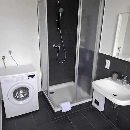 Cityoase Am Koenigsweg, 2 - Wifi, Netflix, Stellplatz Apartment Magdeburg